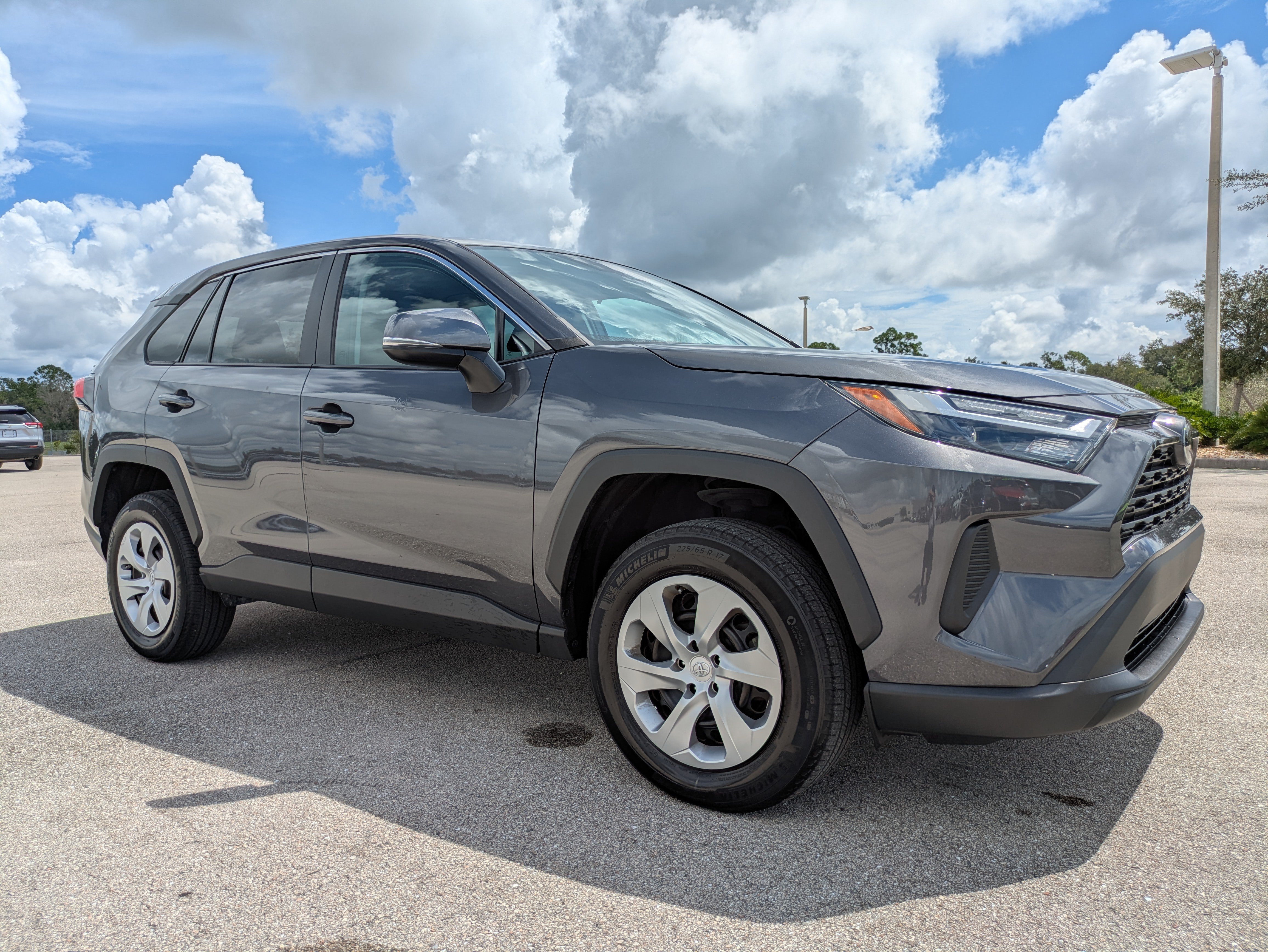 Used 2024 Toyota RAV4 LE FWD image 2