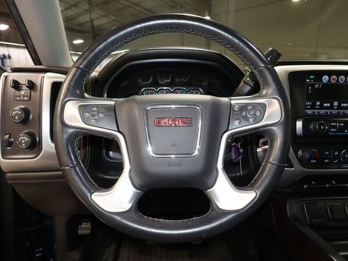 Used 2018 GMC Sierra 1500 SLT w/ SLT Premium Package image 7