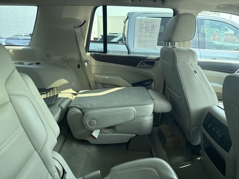 Used 2018 GMC Yukon Denali w/ Open Road Package image 7