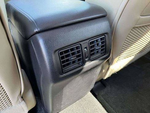 Used 2011 Toyota 4Runner Limited image 12