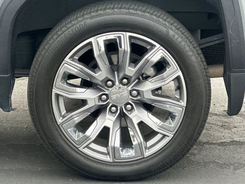 Used 2024 GMC Sierra 1500 Denali AWD/4WD image 45