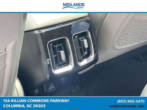 Used 2023 Kia Sorento SX Prestige w/ Panoramic Sunroof Package AWD/4WD image 13