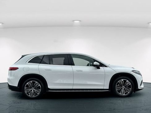 Used 2024 Mercedes-Benz EQS 450+ SUV image 8