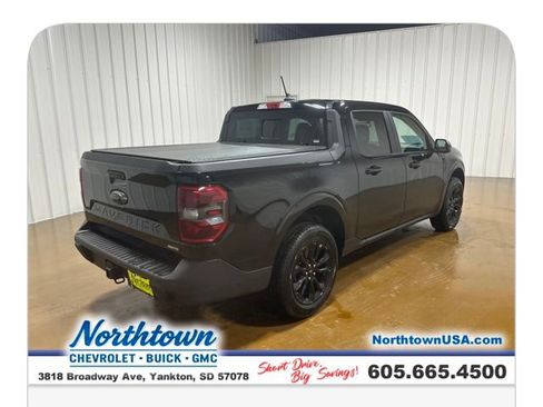 Used 2023 Ford Maverick Lariat w/ Lariat Luxury Package image 6