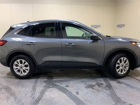 Certified 2023 Ford Escape Active image 2