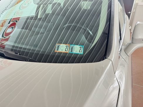 Used 2022 Lincoln Nautilus Reserve w/ Equipment Group 201A image 10