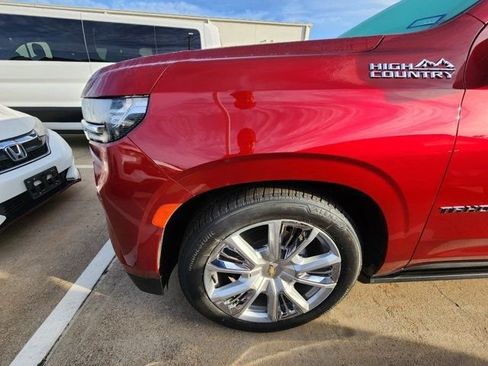 Used 2022 Chevrolet Tahoe High Country image 9