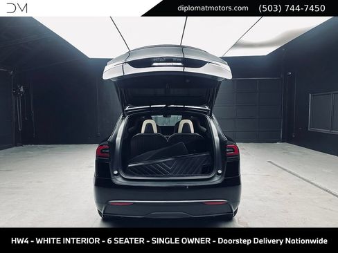 Used 2024 Tesla Model X AWD/4WD image 44