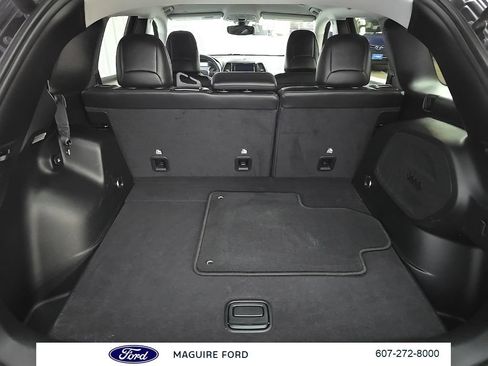 Used 2020 Jeep Cherokee Limited AWD/4WD image 14