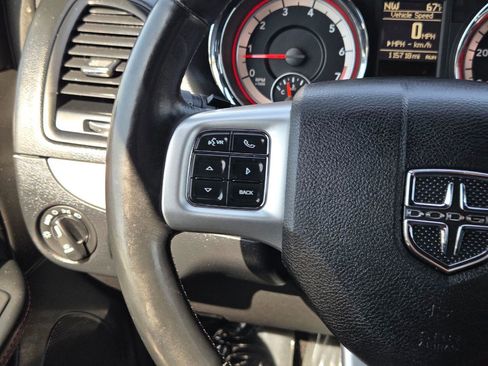 Used 2018 Dodge Grand Caravan GT image 28