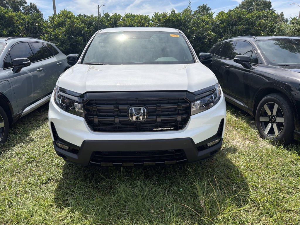 Used 2026 Honda Ridgeline Black Edition image 9