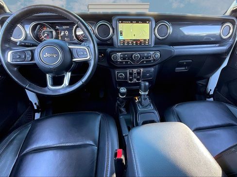 Certified 2023 Jeep Wrangler Unlimited Sahara image 15