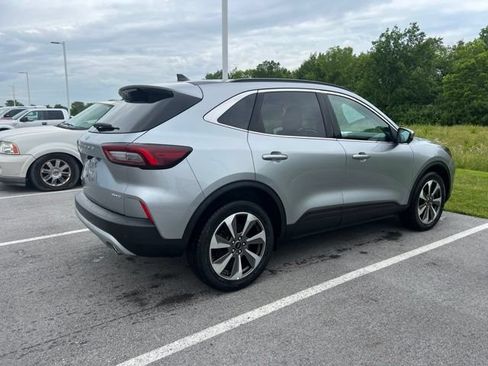 Used 2024 Ford Escape Platinum AWD/4WD image 10