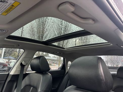 Used 2020 Kia Optima S w/ S Panoramic Sunroof Package image 18