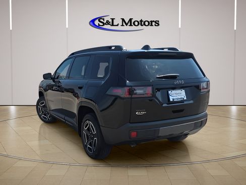 New 2026 Jeep Cherokee Laredo AWD/4WD image 7