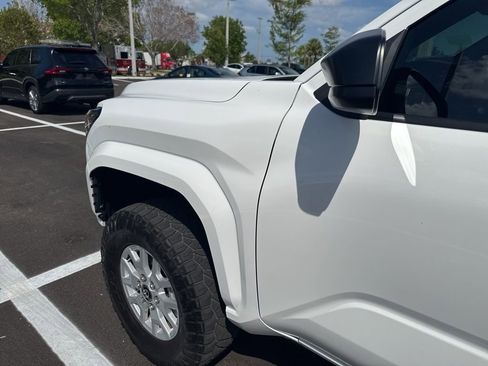 Used 2024 Toyota Tacoma SR image 8
