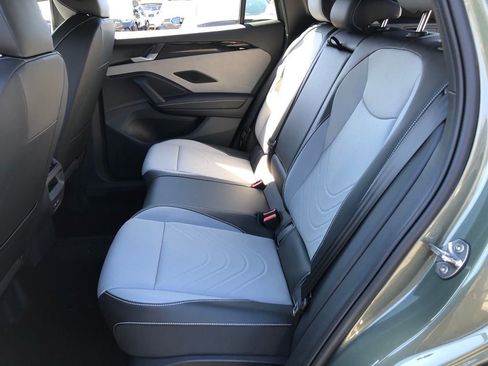 New 2026 Volkswagen Tiguan SE R-Line AWD/4WD image 35
