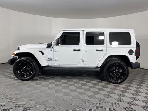Used 2021 Jeep Wrangler Unlimited Sahara w/ Cold Weather Group AWD/4WD image 5