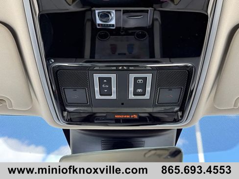 Used 2021 Land Rover Range Rover P525 Westminster Edition image 27