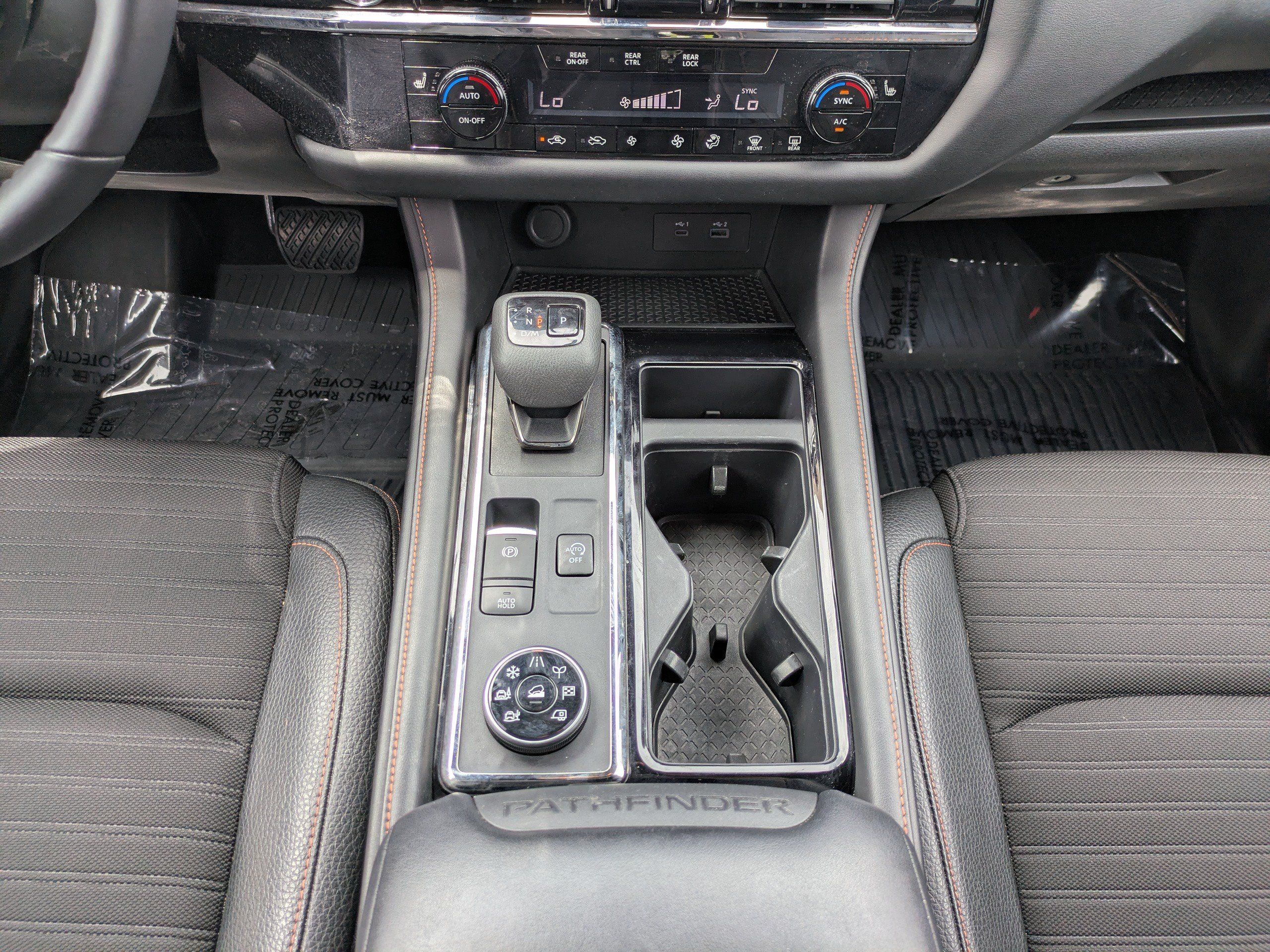 Used 2024 Nissan Pathfinder Rock Creek AWD/4WD image 17