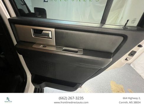 Used 2015 Ford Expedition XLT w/ Equipment Group 202A AWD/4WD image 25