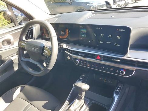 New 2026 Kia Sorento S image 8