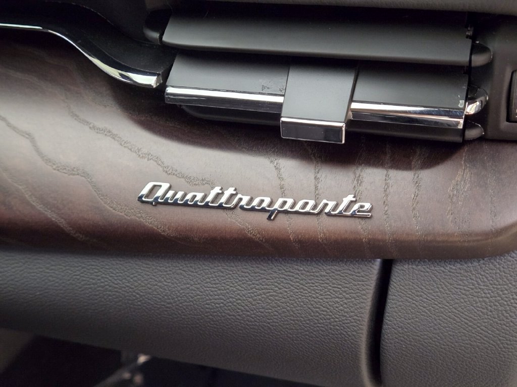 Used 2023 Maserati Quattroporte GT RWD image 28