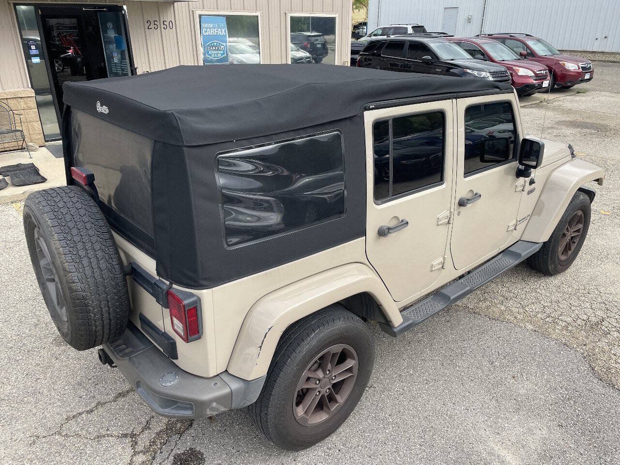 Used 2016 Jeep Wrangler Unlimited Sahara AWD/4WD image 10