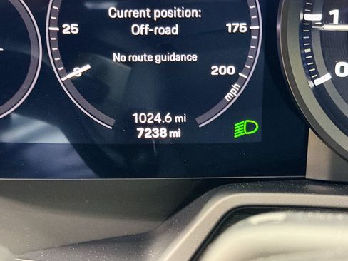 Certified 2024 Porsche 911 Carrera 4 GTS AWD/4WD image 38