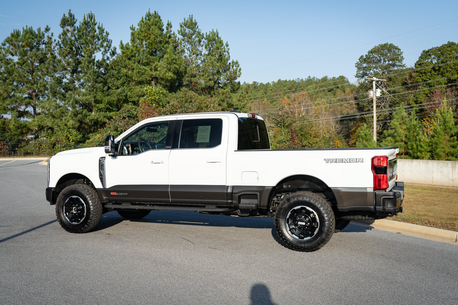 Used 2025 Ford F350 King Ranch w/ Tremor Off-Road Package AWD/4WD image 18