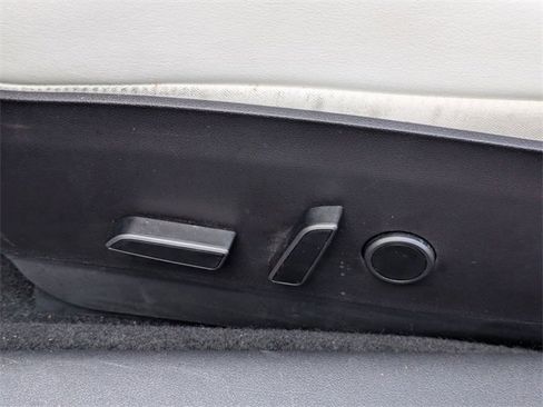 Used 2023 Tesla Model 3 Performance image 20