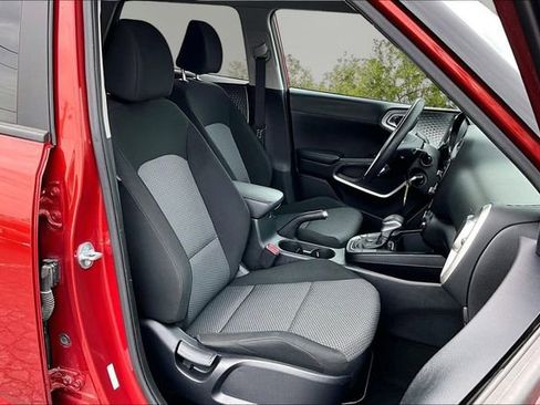 Certified 2023 Kia Soul LX w/ Option Group 015 image 7
