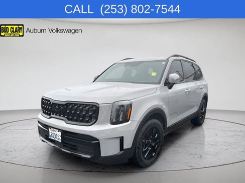 Used 2025 Kia Telluride AWD image 4