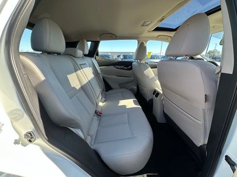 Used 2019 Nissan Rogue Sport SL w/ Premium Package image 32