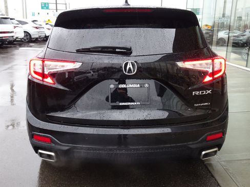 Used 2023 Acura RDX AWD w/ Technology Package image 4