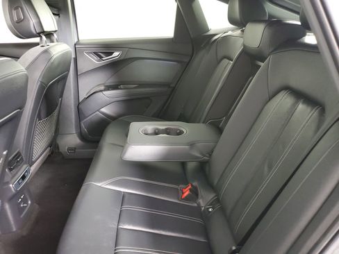 Certified 2024 Audi Q4 e-tron Premium image 48