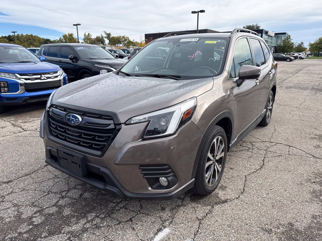 Used 2023 Subaru Forester Limited AWD/4WD image 1