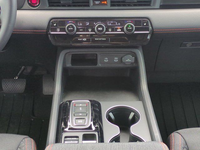New 2026 Honda Pilot Sport image 17