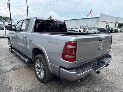 Used 2022 RAM 1500 Laramie w/ Sport Appearance Package AWD/4WD image 6
