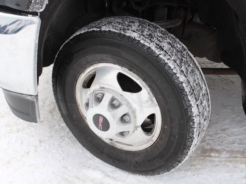 Used 2019 GMC Sierra 3500 SLT w/ Duramax Plus Package image 18