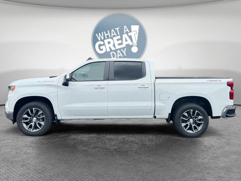 Used 2023 Chevrolet Silverado 1500 LT AWD/4WD image 7
