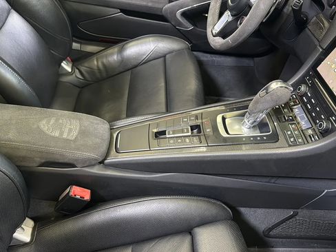 Used 2019 Porsche 911 Targa 4 GTS image 26