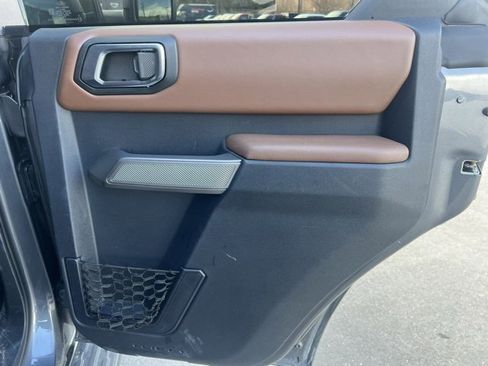 Used 2023 Ford Bronco Outer Banks image 12