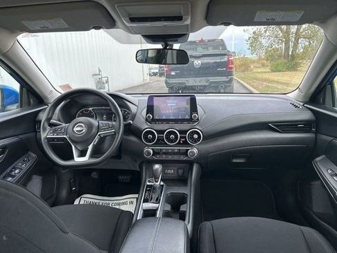 Used 2024 Nissan Sentra SV image 37