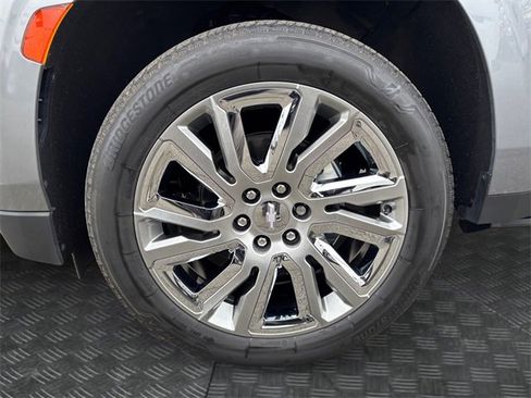 Used 2021 Chevrolet Tahoe Premier image 14