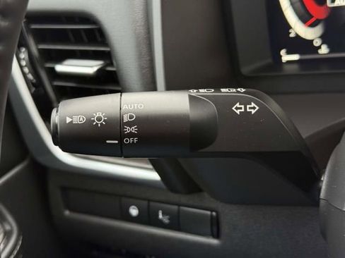 Used 2026 Nissan Rogue Platinum w/ Platinum Premium Package AWD/4WD image 21