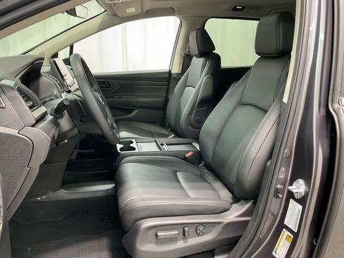 Certified 2026 Honda Odyssey EX-L image 22