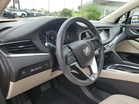 Certified 2023 Buick Enclave Avenir w/ Trailering Package, 5000 lbs. AWD/4WD image 8