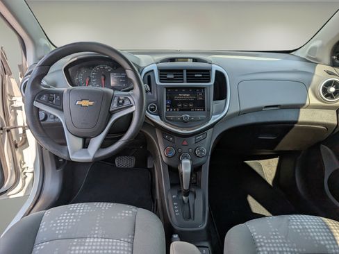 Used 2020 Chevrolet Sonic LT FWD image 12