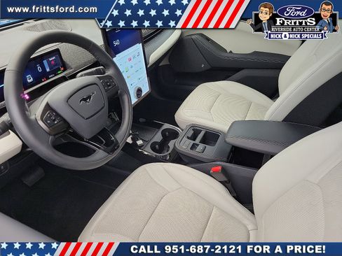 Certified 2025 Ford Mustang Mach-E Premium image 4